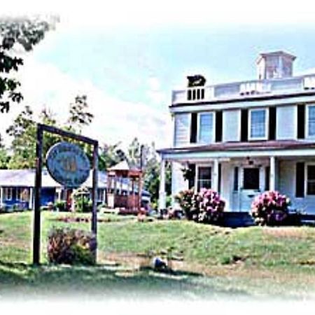 Homestead Motel And Cottages 엘스워스 외부 사진