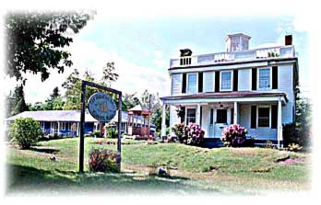 Homestead Motel And Cottages 엘스워스 외부 사진